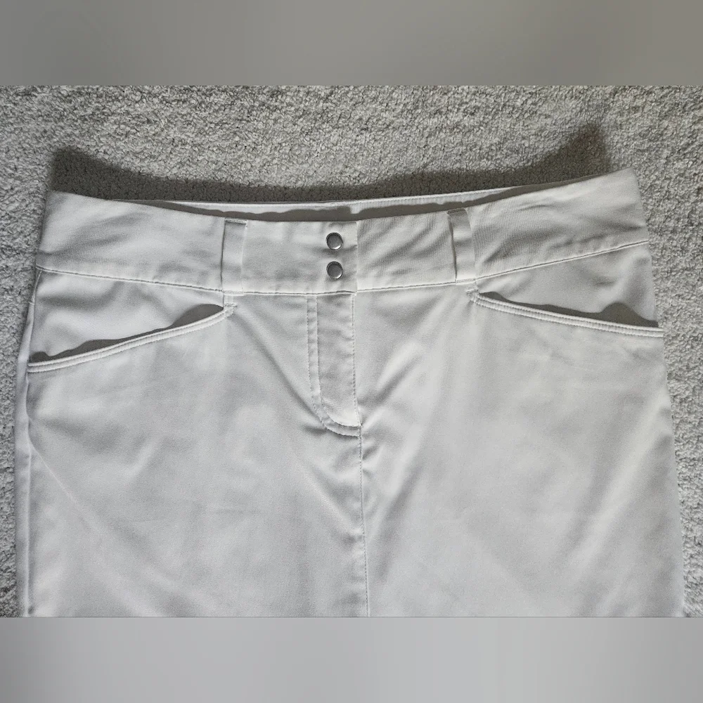 ADIDAS White Athletic Golf Tennis 3-Stripes White Skort | SZ 4 - Picture 8 of 11